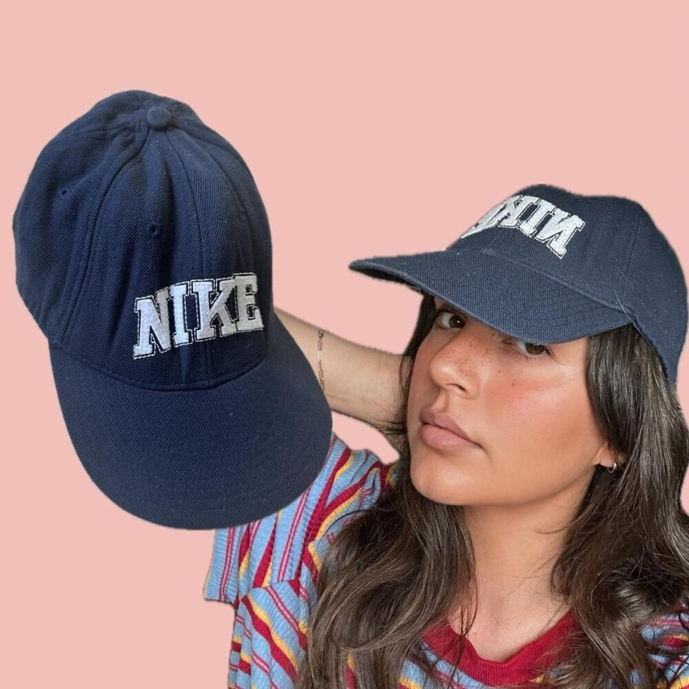 Vintage Nike Cap – Navy &amp; White Embroidered...